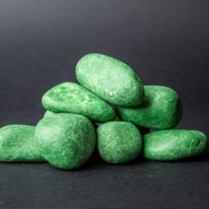 Dekorativni kamen - farbani oblutak zeleni - 25kg